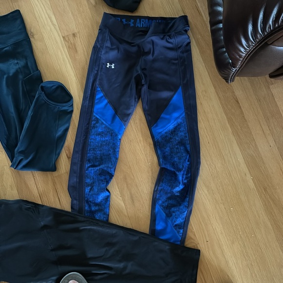 Athleisure wear Women’s size small. Athleta, UA, Nike, SHEIN - Picture 7 of 11